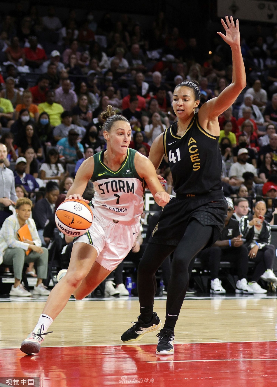 [WNBA季后赛]西雅图风暴76-73拉斯维加斯王牌