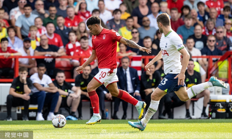 [英超联赛]诺丁汉森林0-2托特纳姆热刺