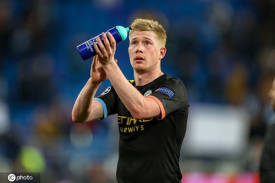 [欧冠]10人皇马1-2遭曼城逆转