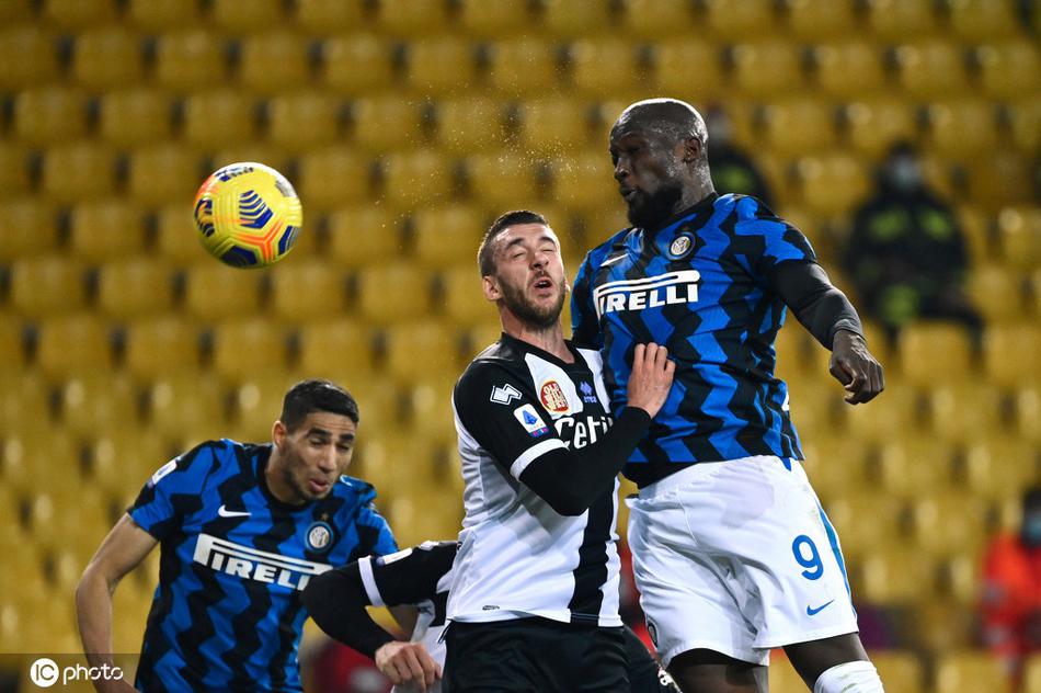 [意甲]帕尔马1-2国米 桑切斯两球