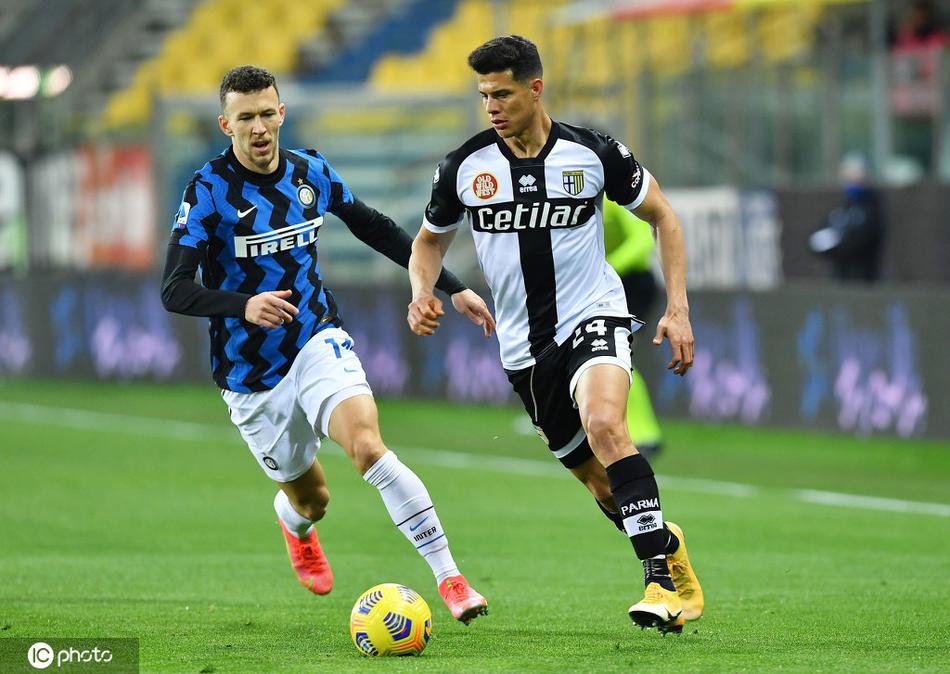 [意甲]帕尔马1-2国米 桑切斯两球