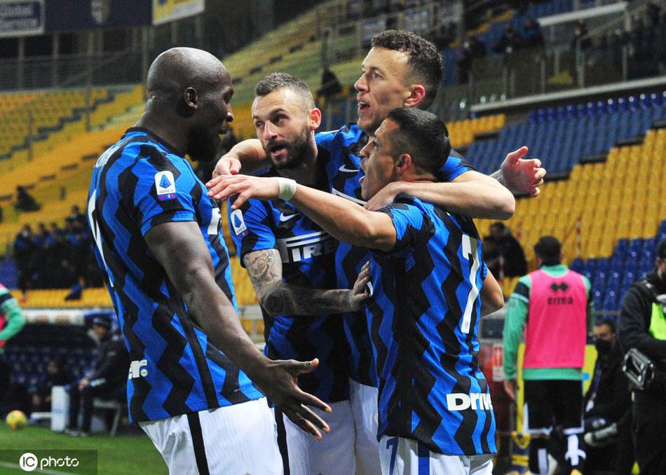 [意甲]帕尔马1-2国米 桑切斯两球