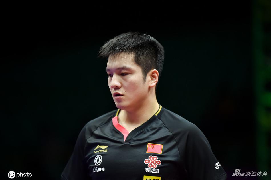世界杯樊振东4-0哈贝松