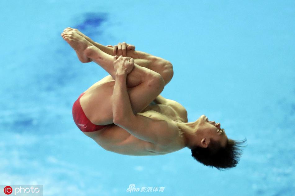 世锦赛一米板王宗源摘金