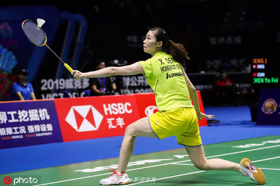 中羽赛陈雨菲2-0邓璇