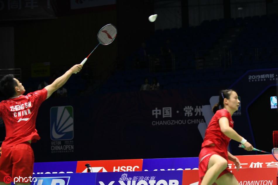 中羽赛郑思维/黄雅琼进四强