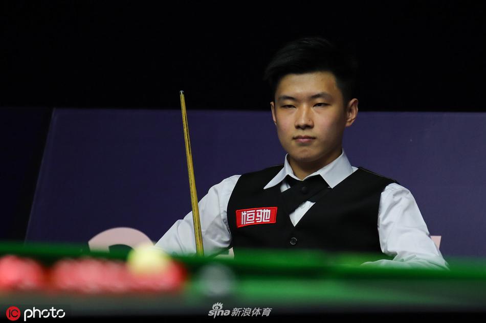 中锦赛丁俊晖3-5赵心童