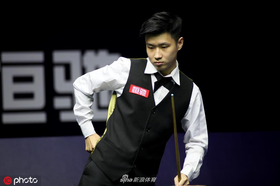 中锦赛丁俊晖3-5赵心童