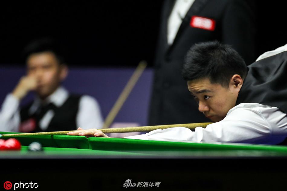 中锦赛丁俊晖3-5赵心童