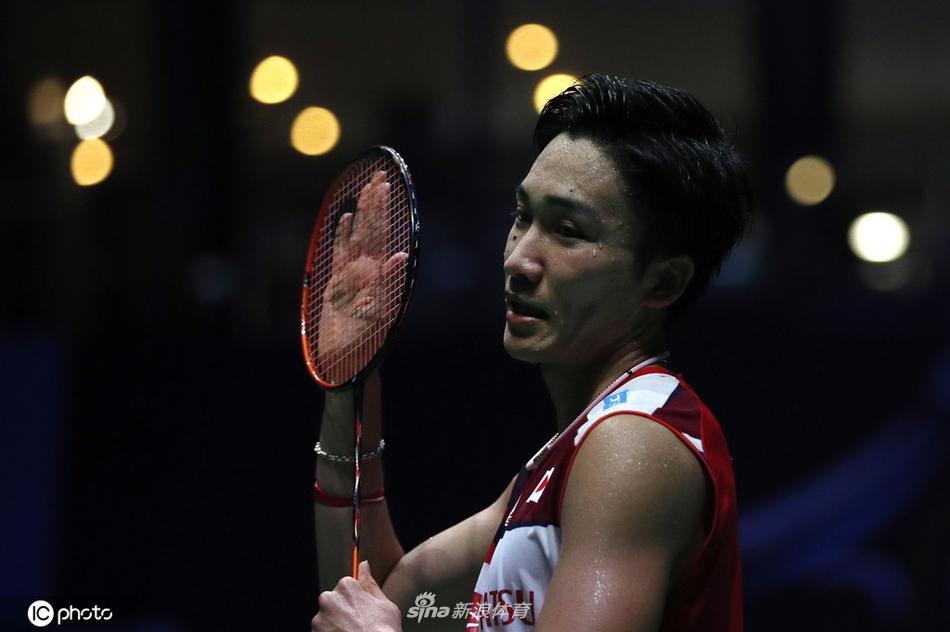 法国赛桃田贤斗0-2金廷