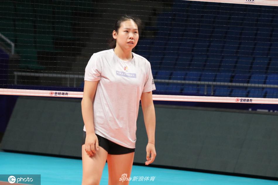 江苏女排备战新赛季