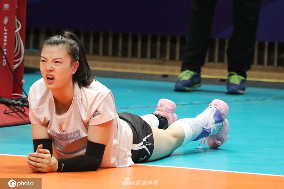 江苏女排备战新赛季