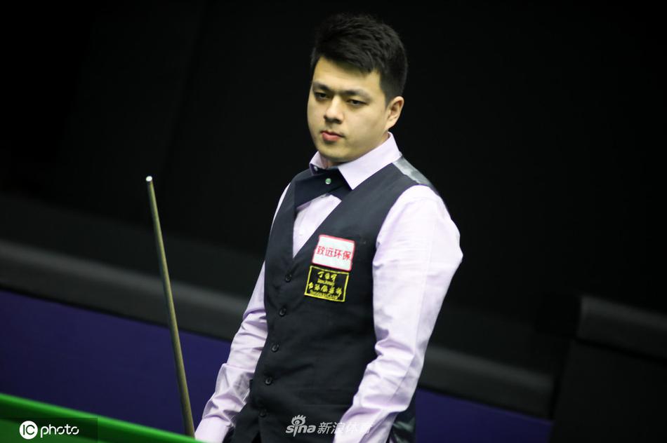 世界公开赛希金斯5-4鲁宁