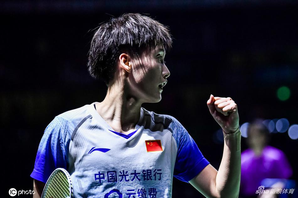 福州赛陈雨菲2-1李文珊