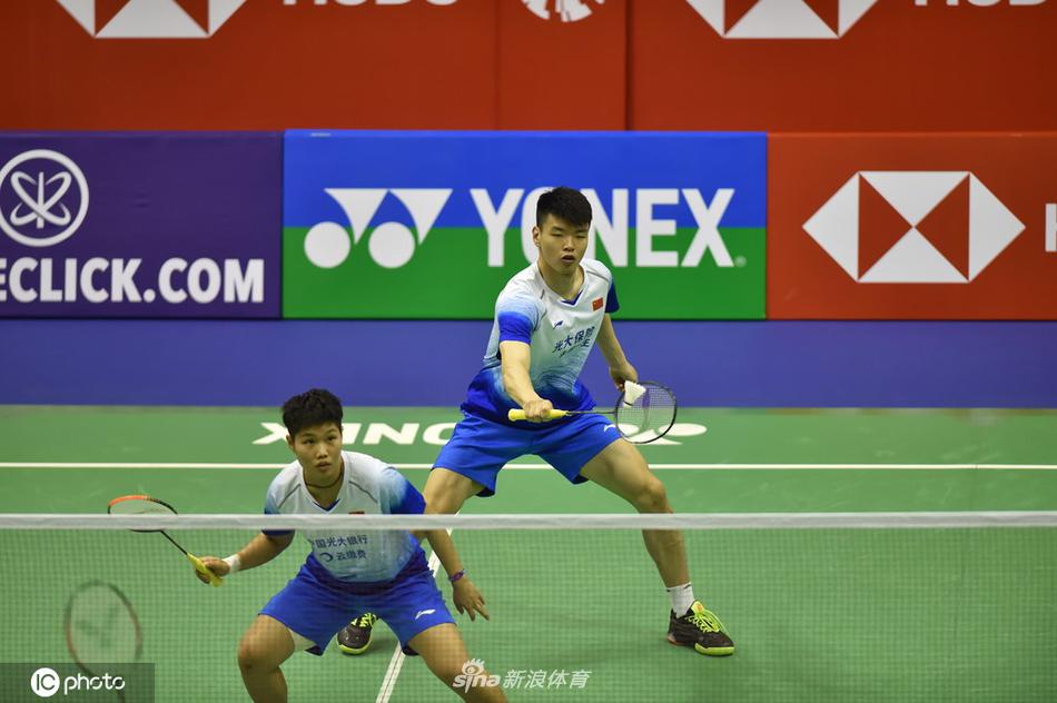 香港赛王懿律/黄东萍进次轮