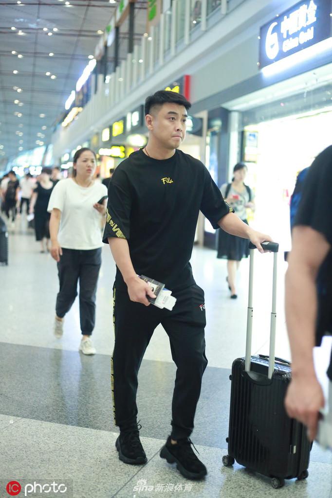 国乒远赴洛杉矶封闭集训