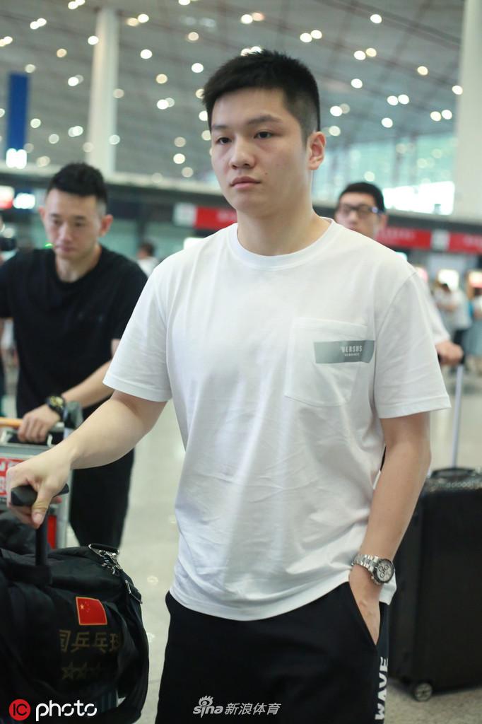 国乒远赴洛杉矶封闭集训