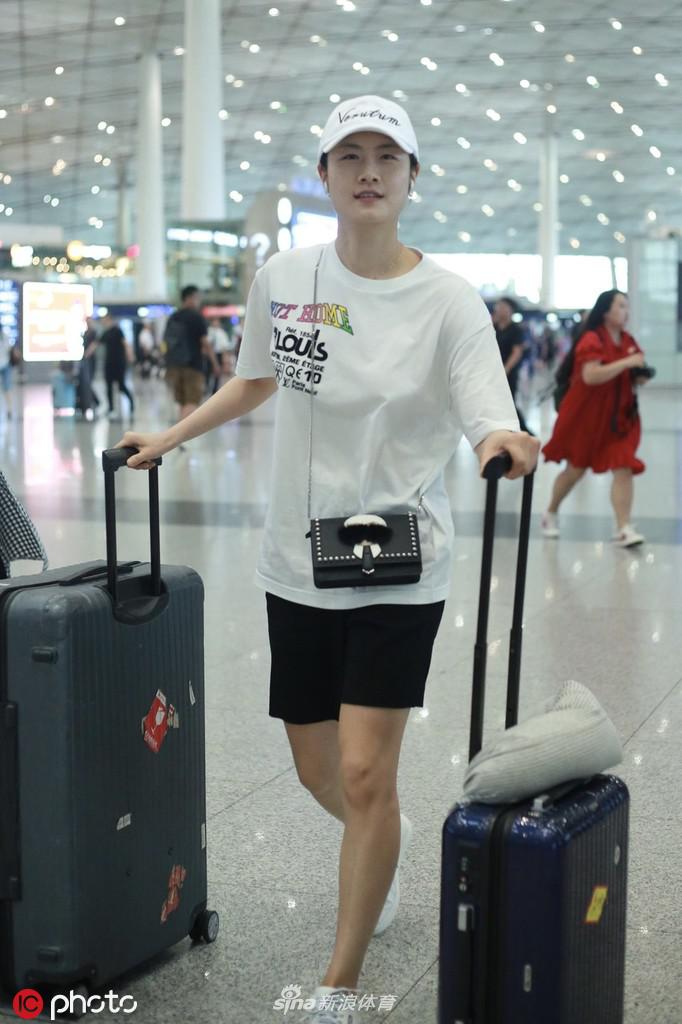 国乒远赴洛杉矶封闭集训