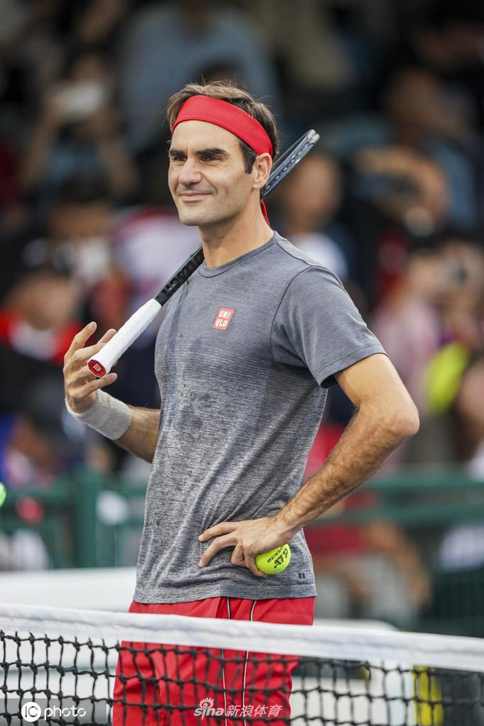 费德勒备战训练上海大师赛