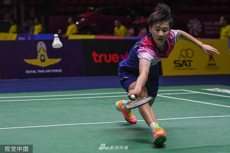 泰国赛陈雨菲2-0谢抒芽