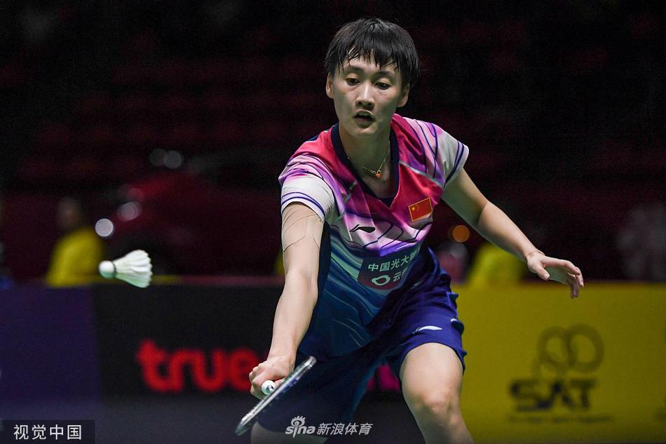 泰国赛陈雨菲2-0谢抒芽