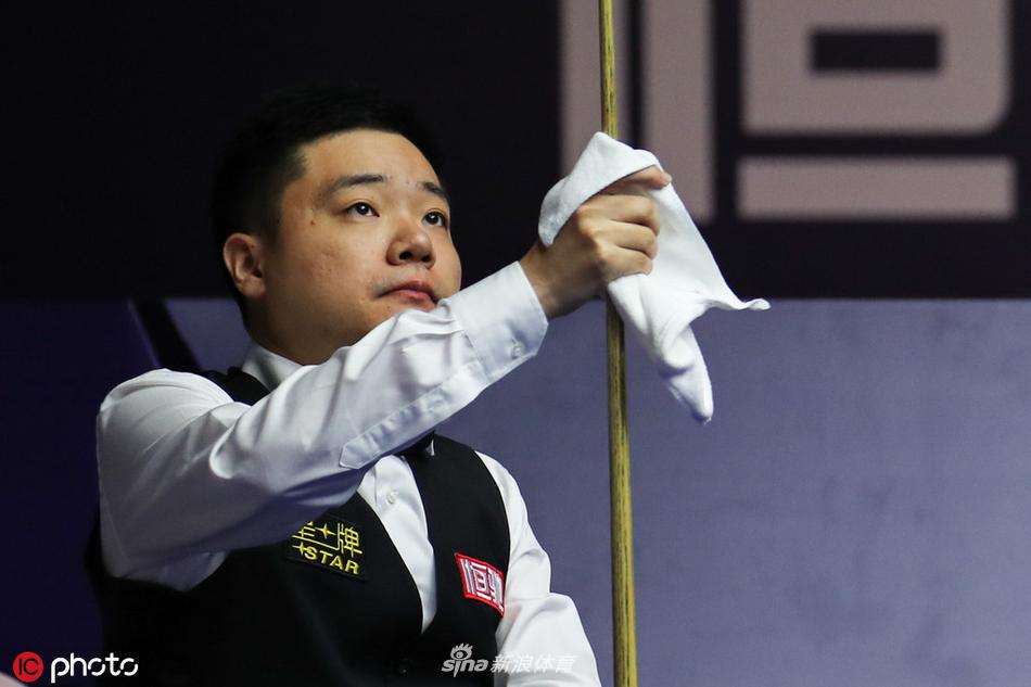 中锦赛丁俊晖3-5赵心童