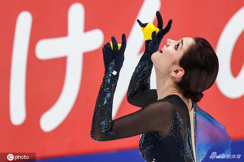 花滑莫斯科站梅娃短节目居首