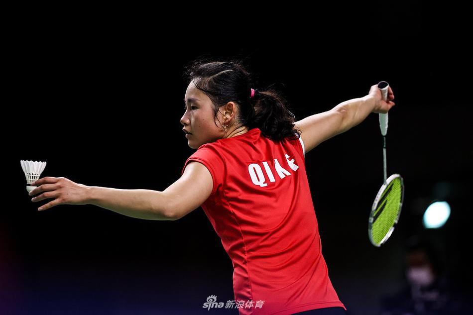 泰国赛马林2-0齐雪霏