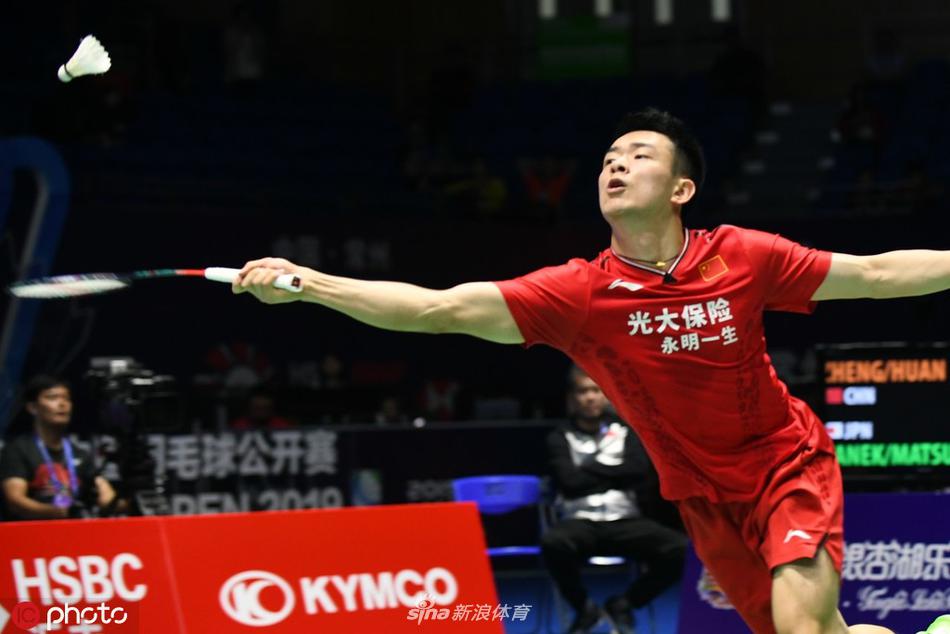 中羽赛郑思维/黄雅琼进四强