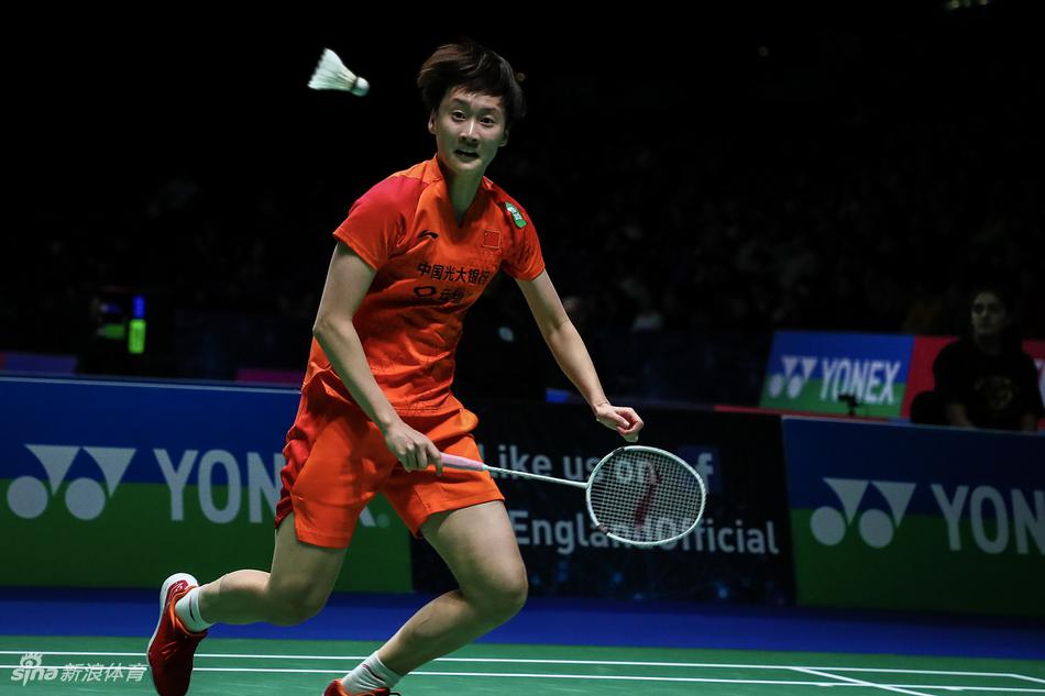 全英赛陈雨菲2-0布桑兰