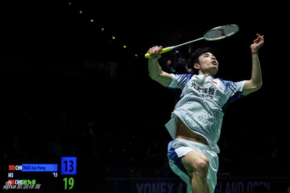 全英赛石宇奇2-0赵俊鹏