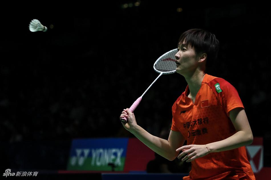 全英赛陈雨菲2-0布桑兰