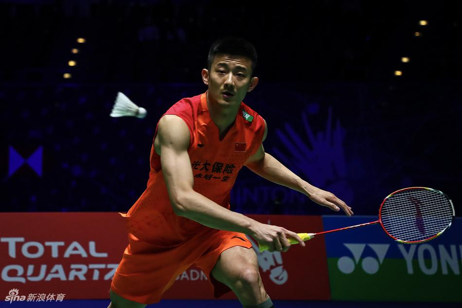 全英赛谌龙0-2李梓嘉