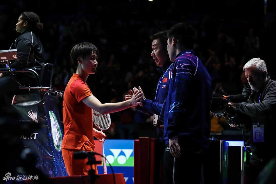 全英赛陈雨菲2-0奥原希望