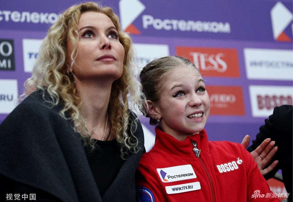 大奖赛莫斯科站特鲁索娃夺冠