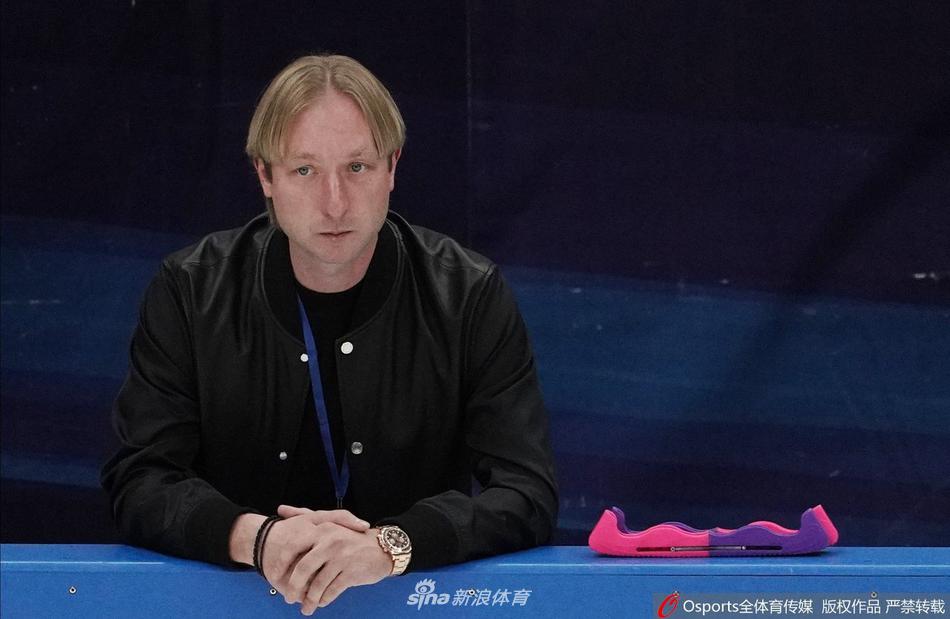 普鲁申科督战花滑俄锦赛