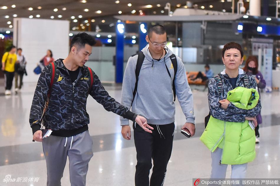 林丹深夜出征丹麦赛