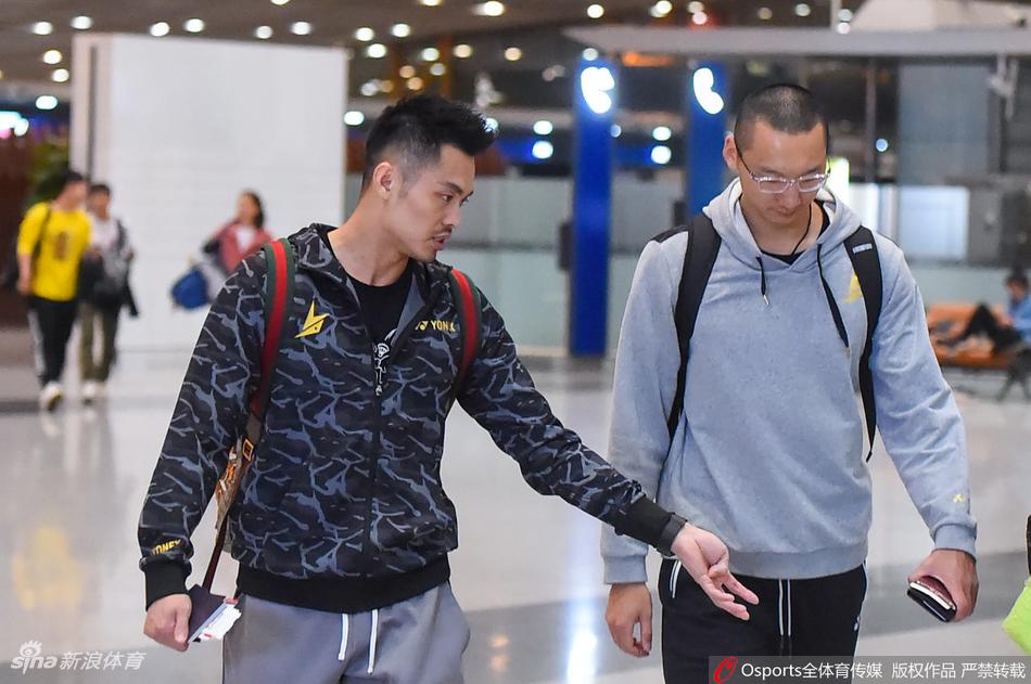 林丹深夜出征丹麦赛