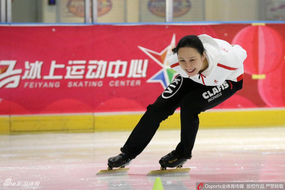 张虹荣获中国青年五四奖章