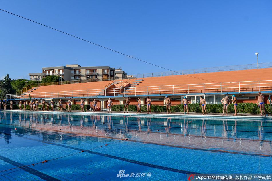 意大利水球队恢复训练