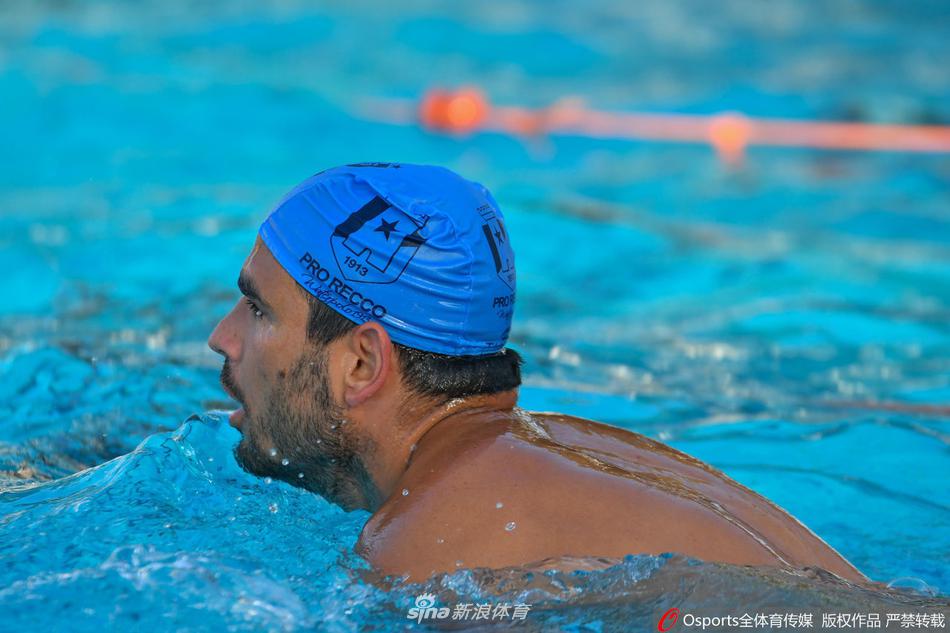 意大利水球队恢复训练