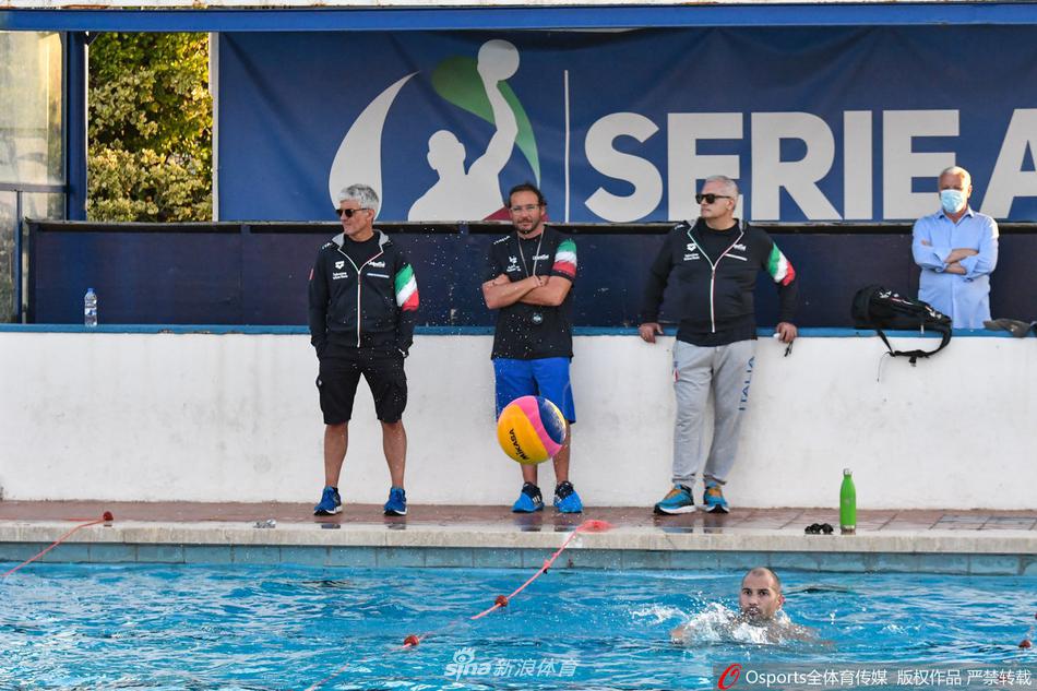 意大利水球队恢复训练