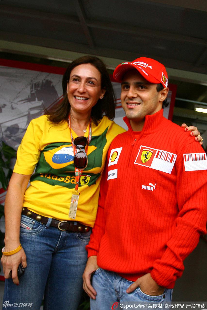 致敬体坛明星身后的“星妈”