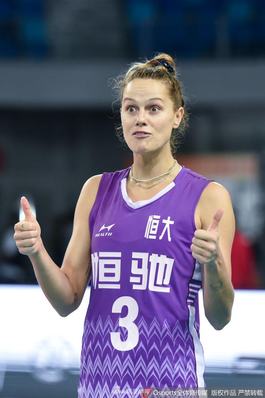 女排联赛上海3-1恒大