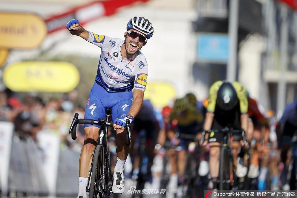 环法第二赛段阿拉菲利普夺魁