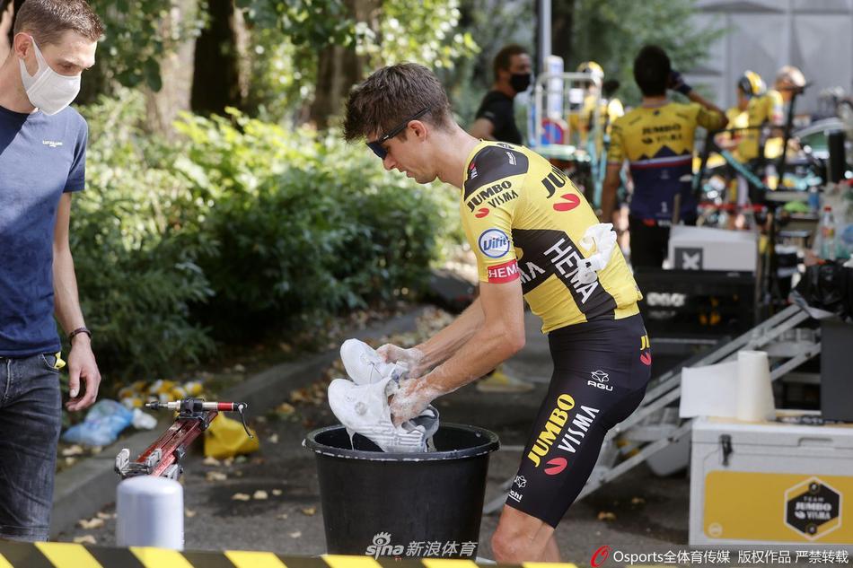 环法休息日选手加练