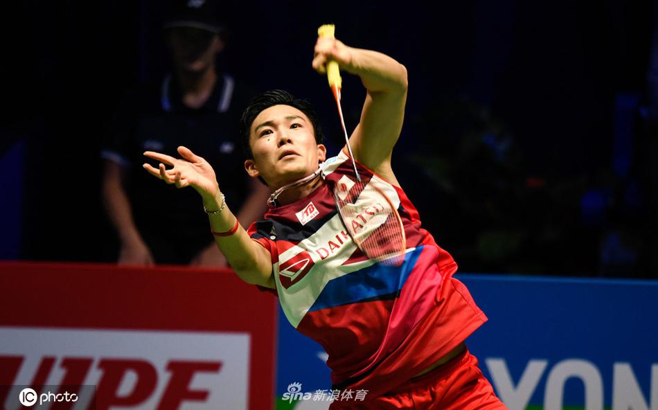 法国赛桃田贤斗0-2金廷