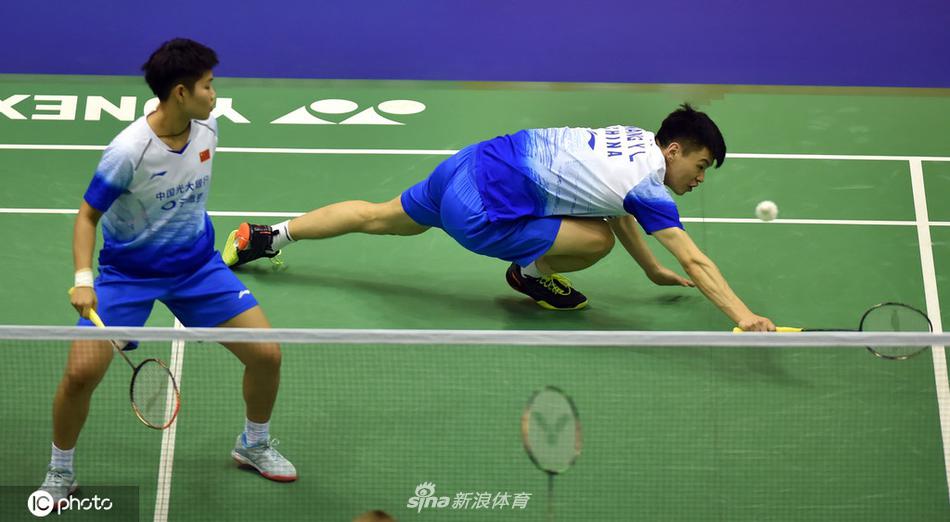 香港赛王懿律/黄东萍进次轮