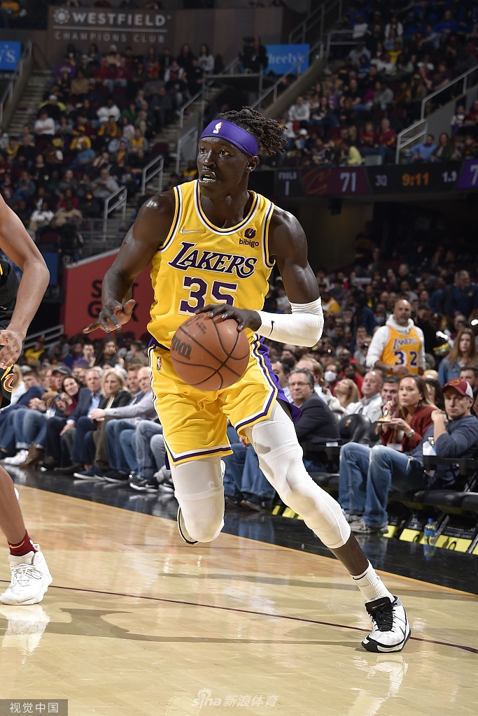 [NBA]湖人131-120骑士 詹姆斯豪取三双