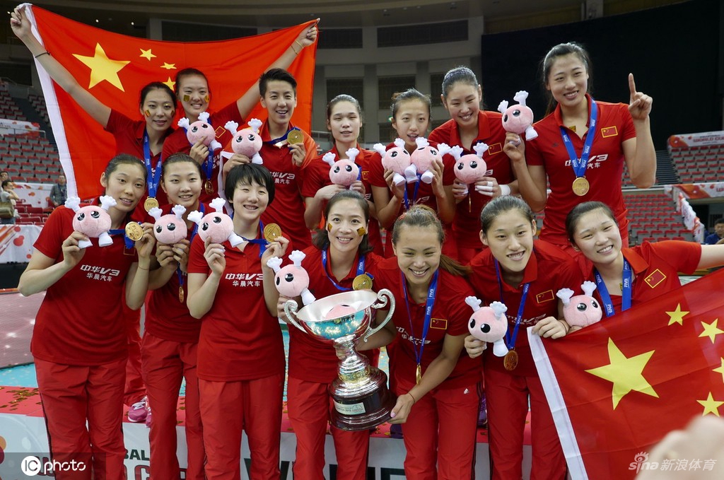 中国女排首夺世界冠军40周年纪念日
